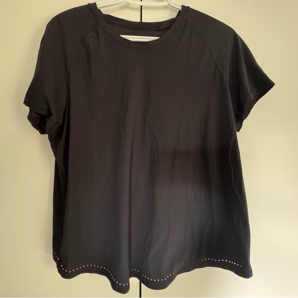 Lululemon Athletica Black rise and run short sleeve tshirt